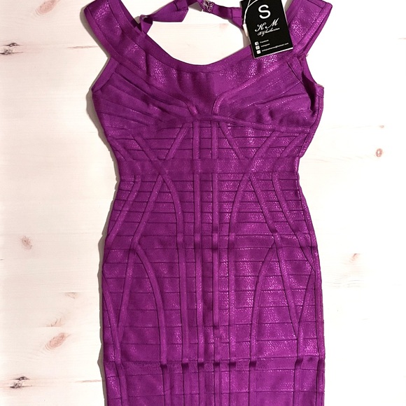 Grape Bandage mini dress - Picture 1 of 9